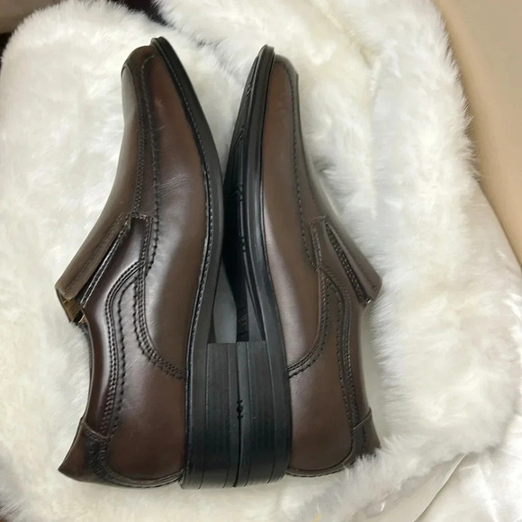 Men shoes, sz 10 W, tan ,leather,NEW! NIB, RELIANT, ,loafers,brown,office,comfy - Picture 3 of 16